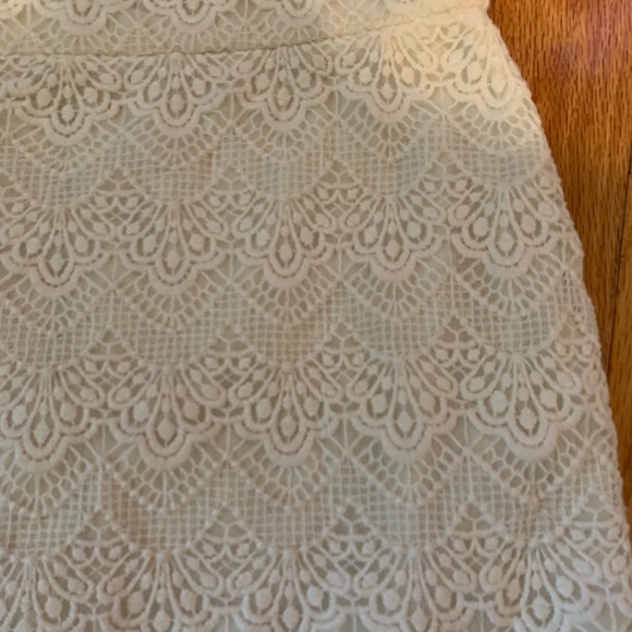 White Lace Mini Skirt - Picture 2 of 5